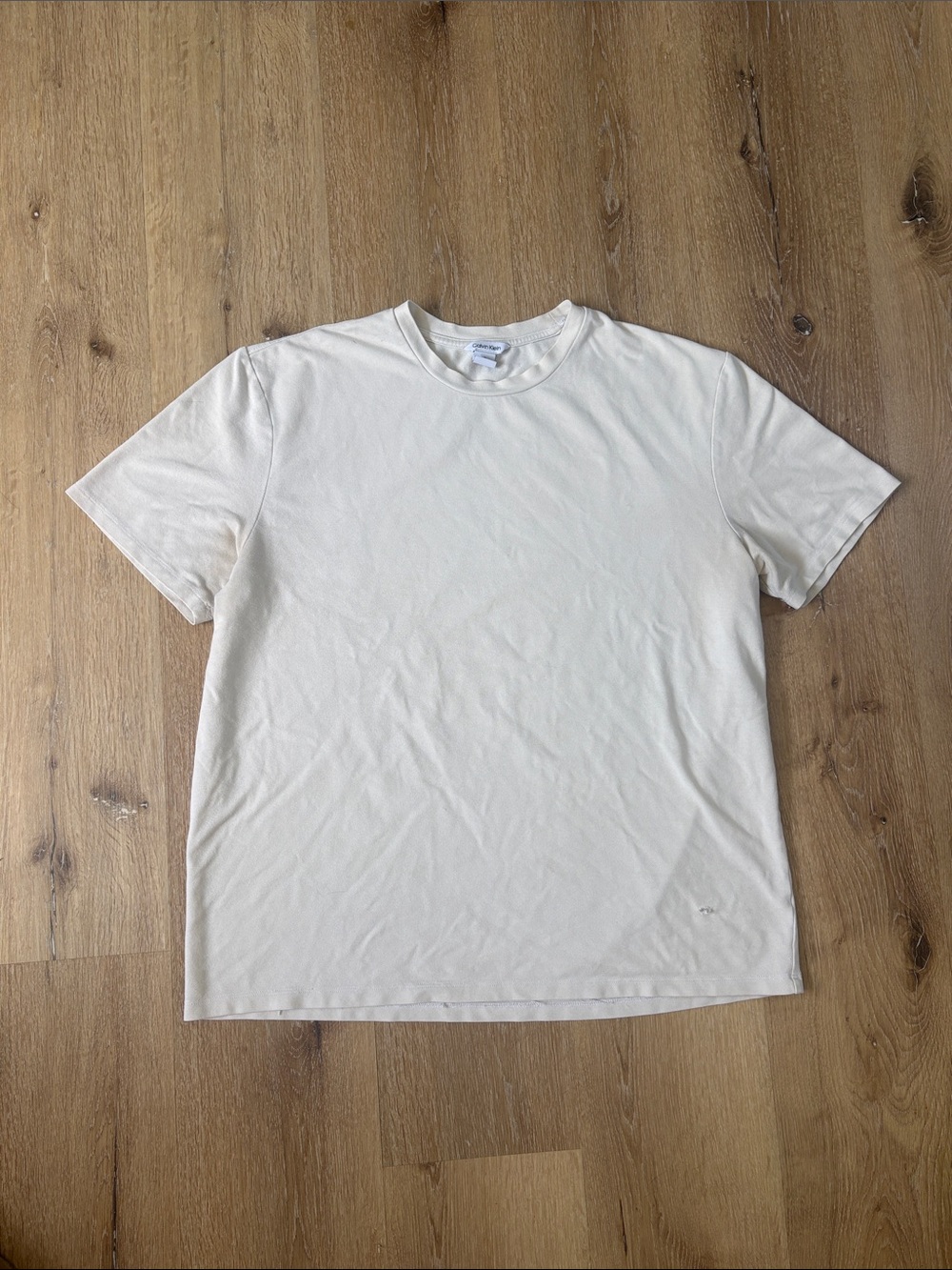 Calvin Klein Classic Crew Neck T-Shirt in Off-White